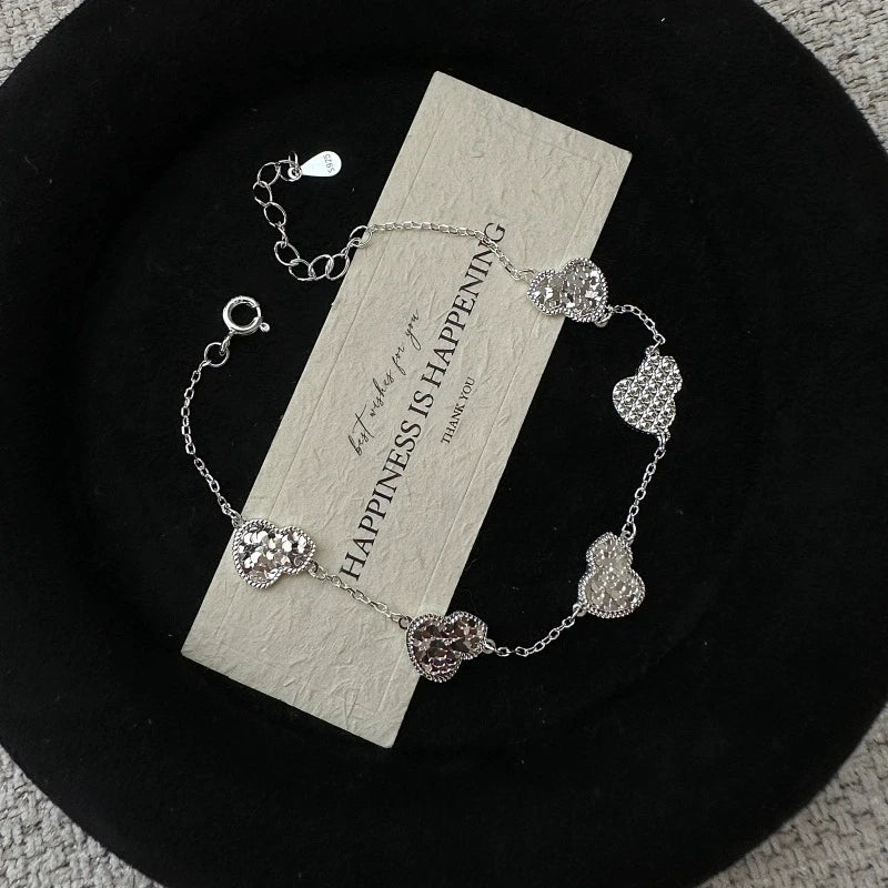 Timeless Anniversary Jewelry Gift Ideas for Your Loved One