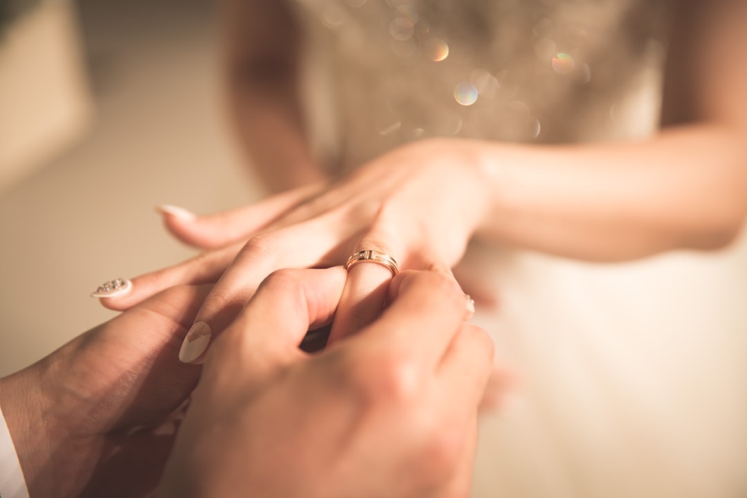 Celebrate Love with Timeless Gifts: Perfect Jewelry for Weddings and Anniversaries