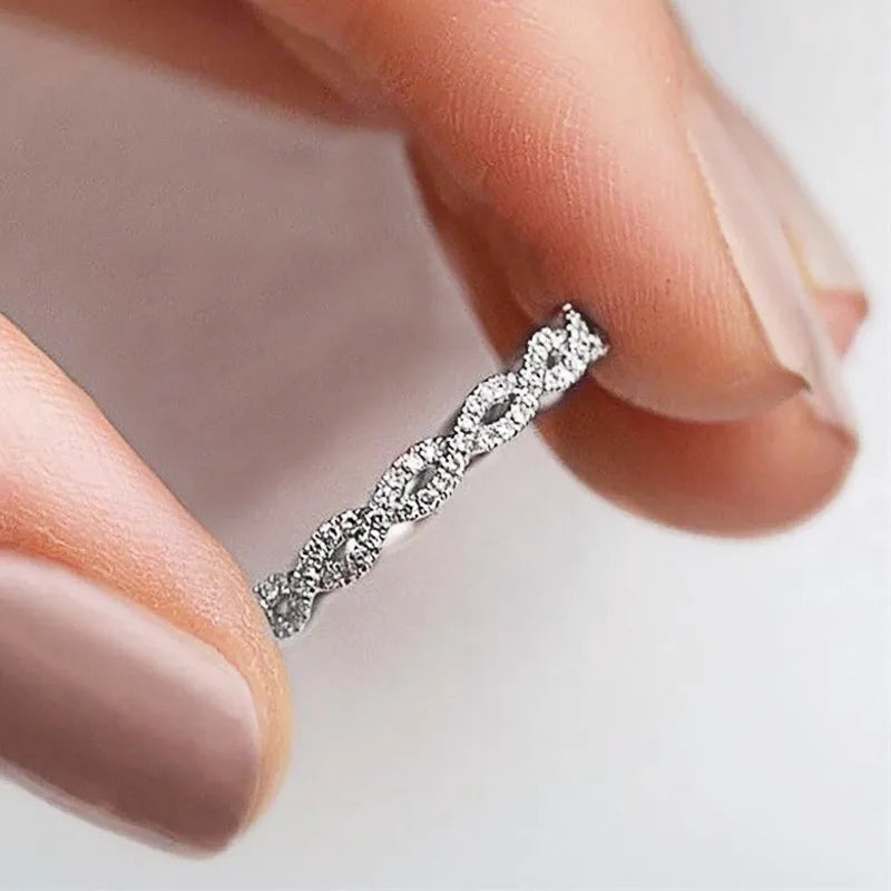 Huitan Delicate Girls Finger Rings - Versatile Accessories for Women