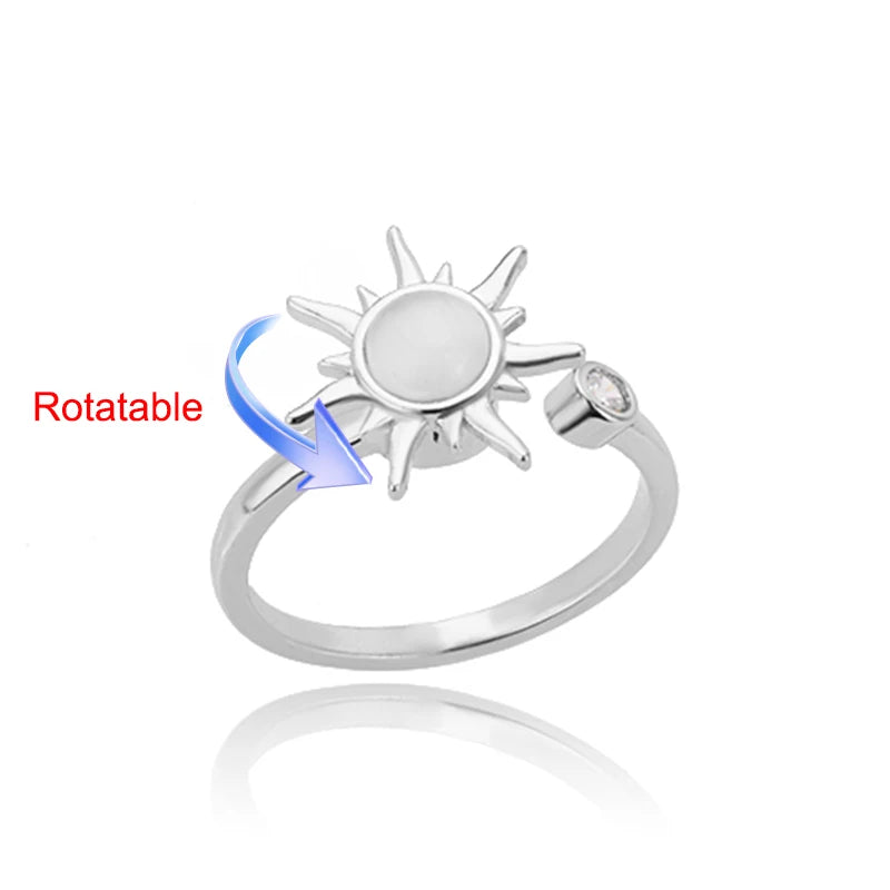 Rotating Four-Leaf Clover Ring — Anti-Stress Pave Zircon Gold Band